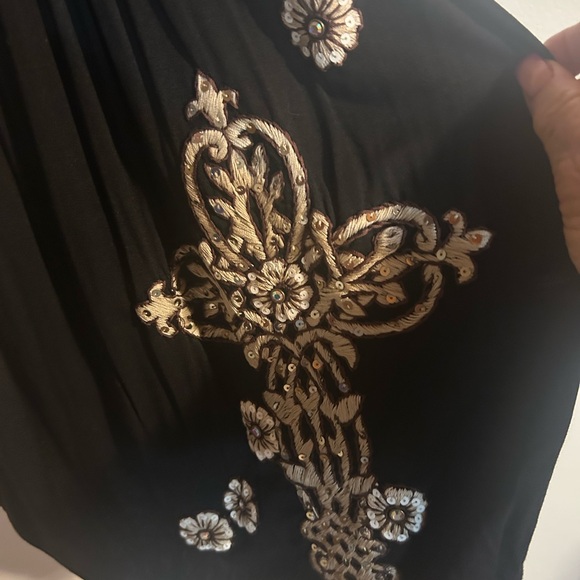 Soul Revival Black and Gold Halter long top rope like halter straps. - Picture 5 of 10